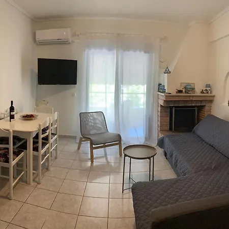 Alma Sea House בית נופש חניוטי