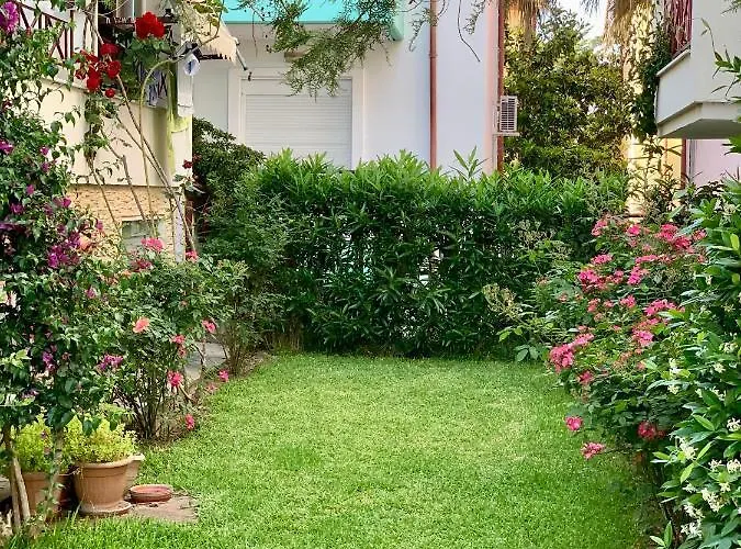 Semesterbostad Alma Sea House *